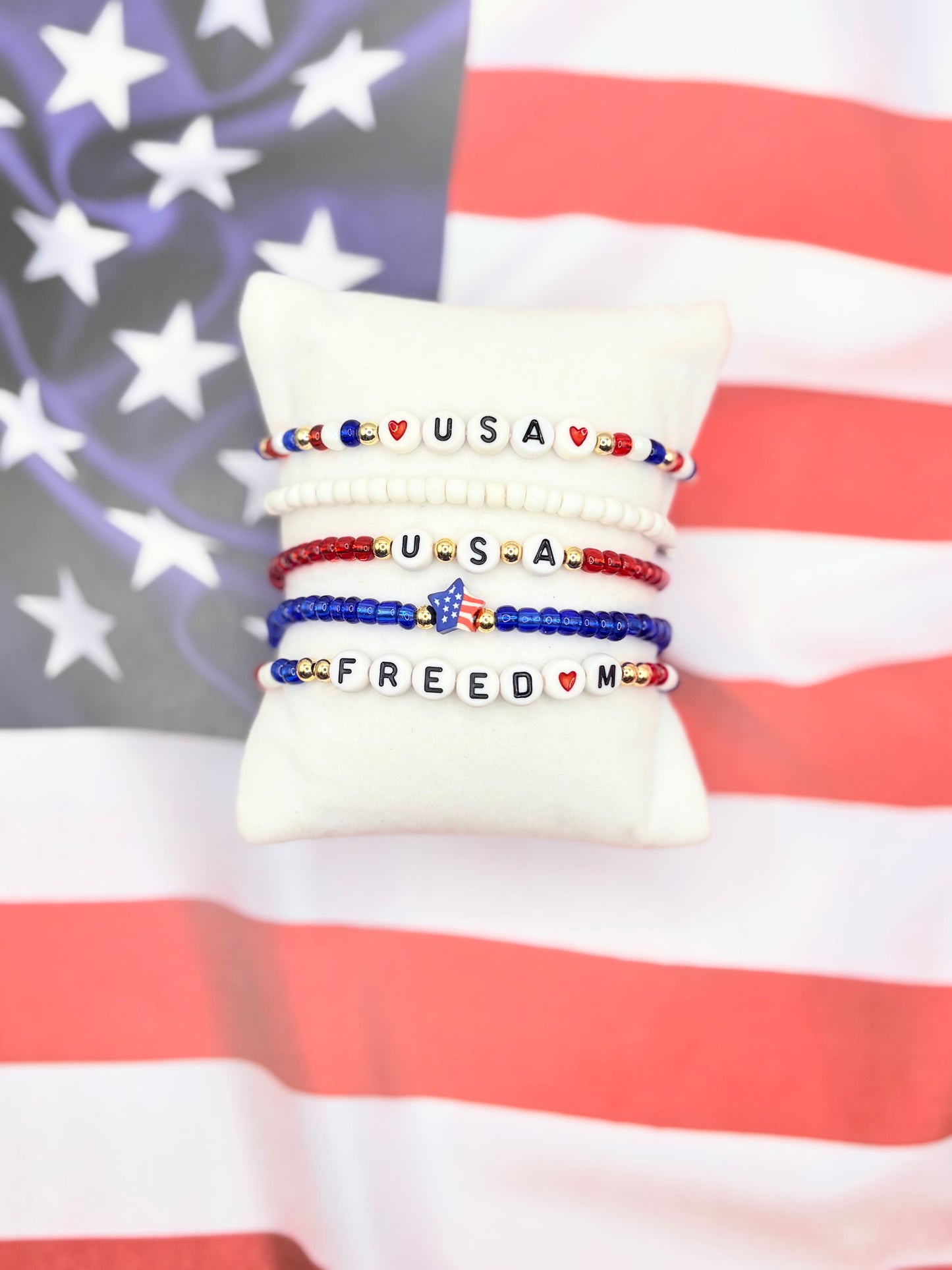 Bracelet Drop 05/16 | Patriotic & Smiles