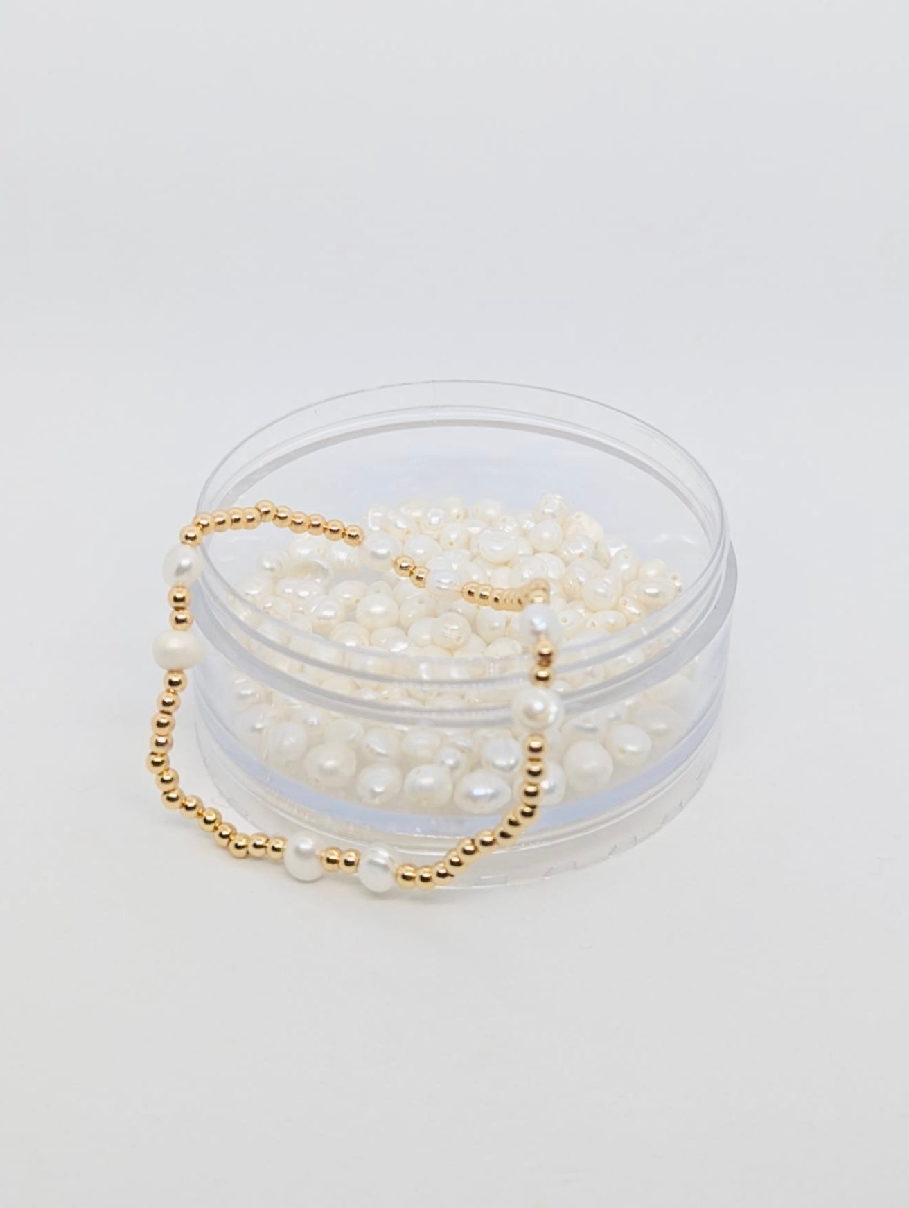 Fresh Water Pearl Gold Beaded Bracelet